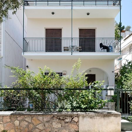 Kosta'S Cottage House Афіни Екстер'єр фото