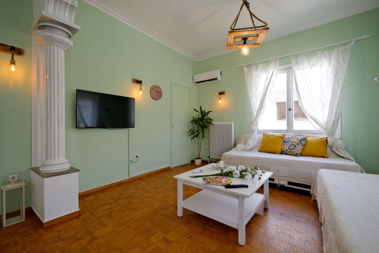 Kosta'S Cottage House Афіни Екстер'єр фото