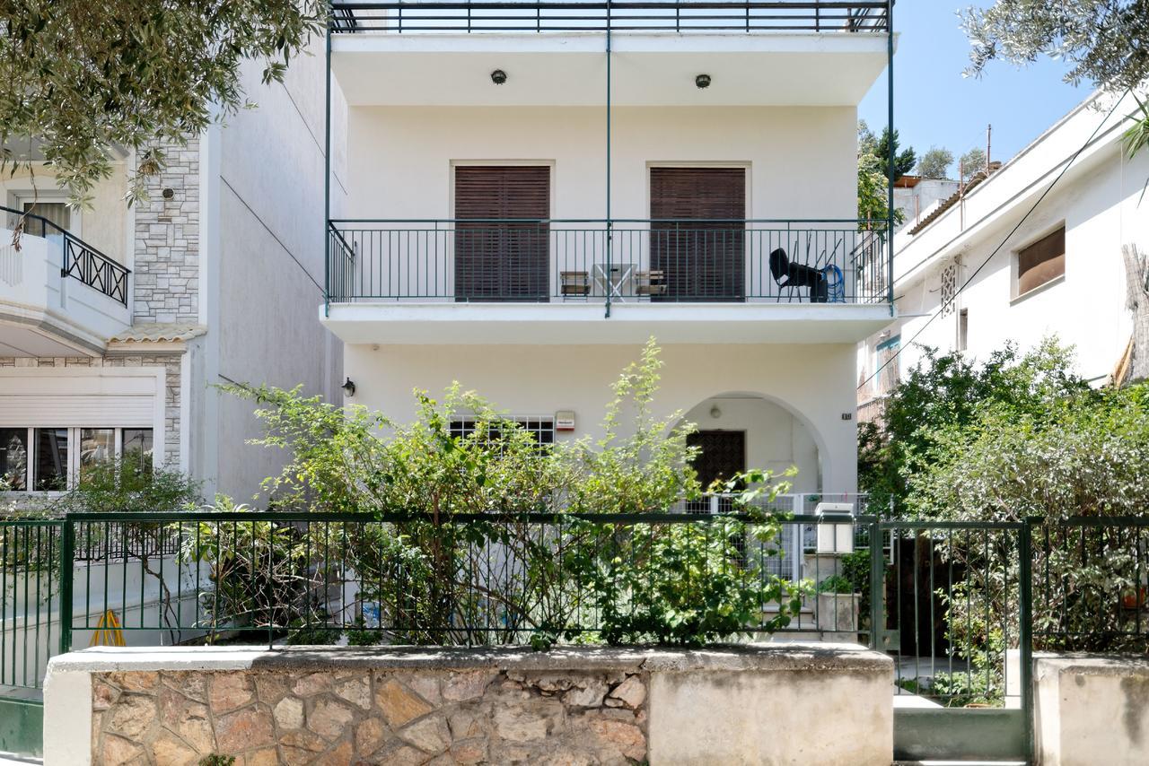 Kosta'S Cottage House Афіни Екстер'єр фото